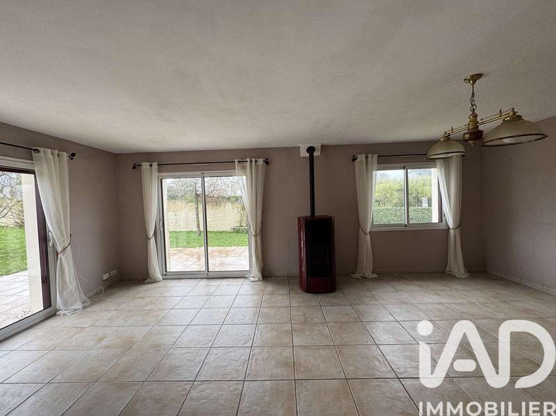 Maison - 96 m² - 6 pièces