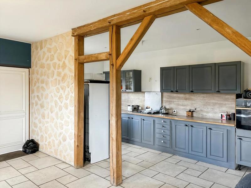 Maison - 180 m² - 6 pièces