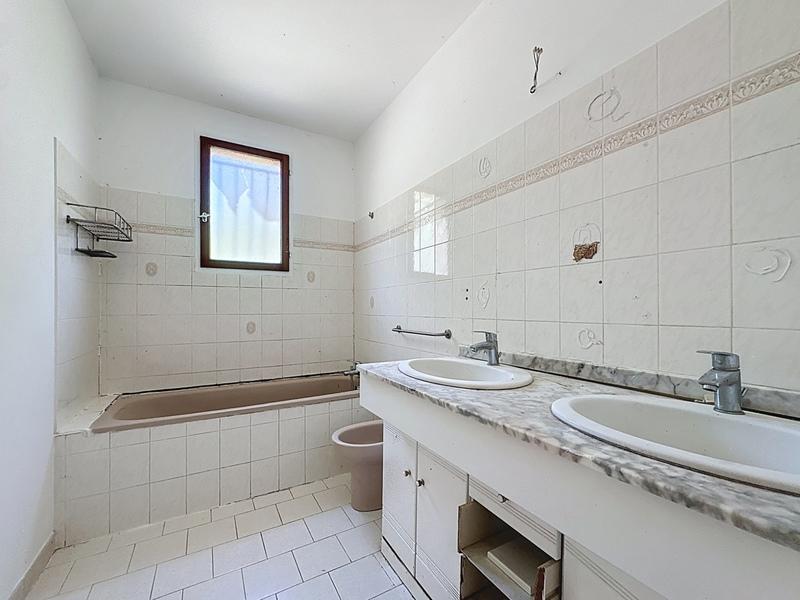 Maison - 147 m² - 6 pièces