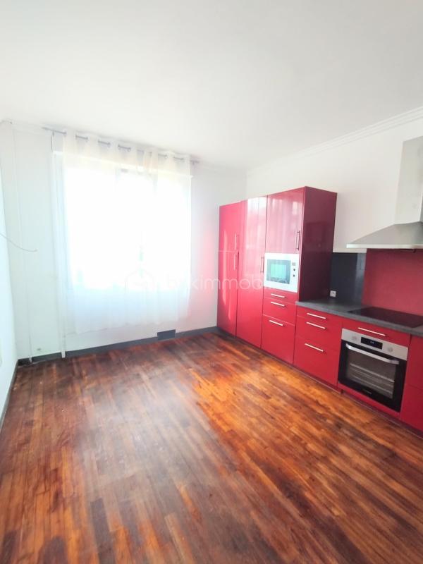 Pavillon - 180 m² - 9 pièces