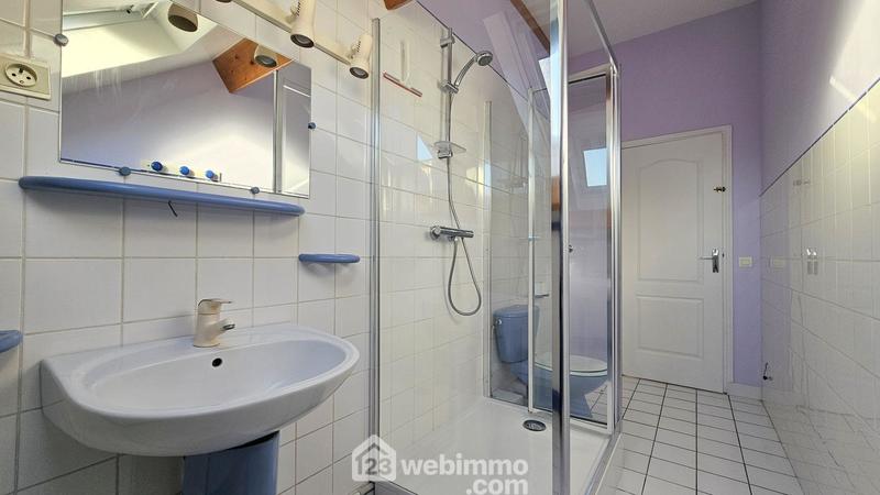 Maison - 164 m² - 8 pièces