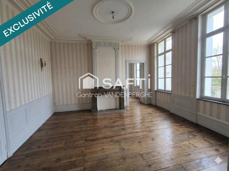 Maison - 263 m² - 10 pièces