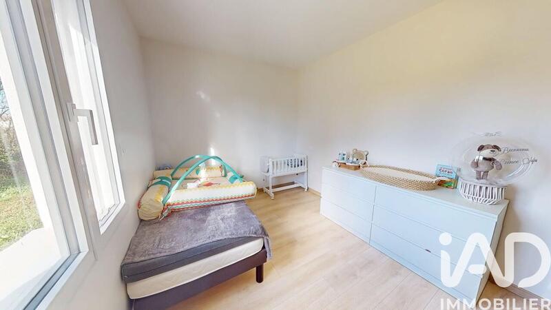 Maison - 95 m² - 5 pièces