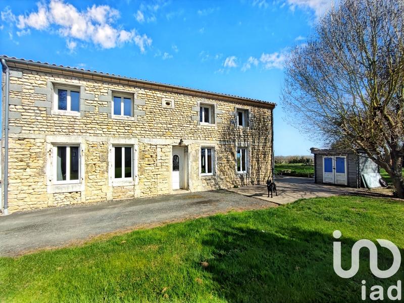 Maison - 220 m² - 7 pièces