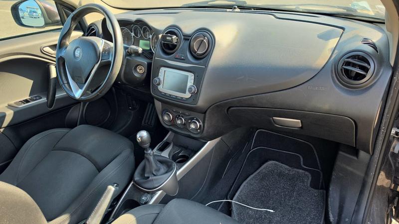 Alfa Romeo MiTo 1.4 Mpi 78 Distinctive