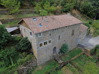 Maison - 285 m² - 10 pièces