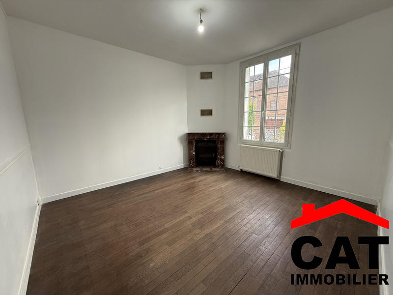 Maison traditionnelle - 105 m² - 5 pièces