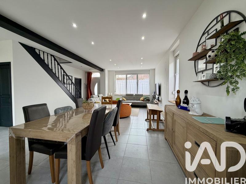 Maison - 185 m² - 7 pièces