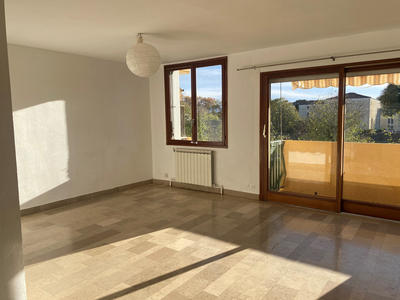 Appartement - 76 m² - 3 pièces