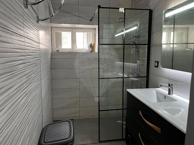 Maison - 148 m² - 6 pièces