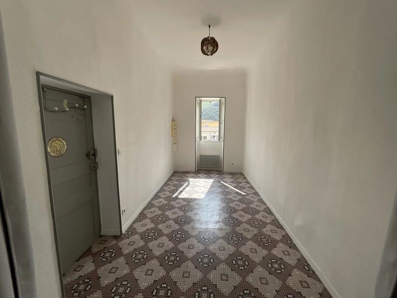 Appartement - 86 m² - 3 pièces