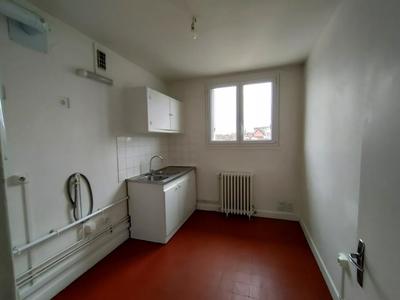 Appartement - 70 m² - 4 pièces