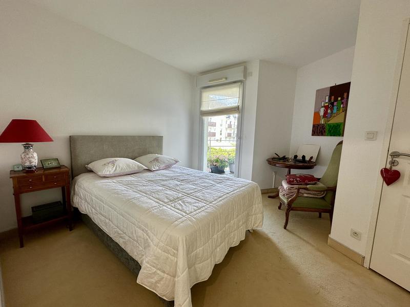 Appartement - 90 m² - 4 pièces