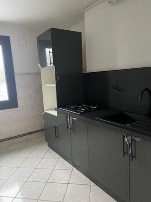 Appartement - 67 m² - 4 pièces