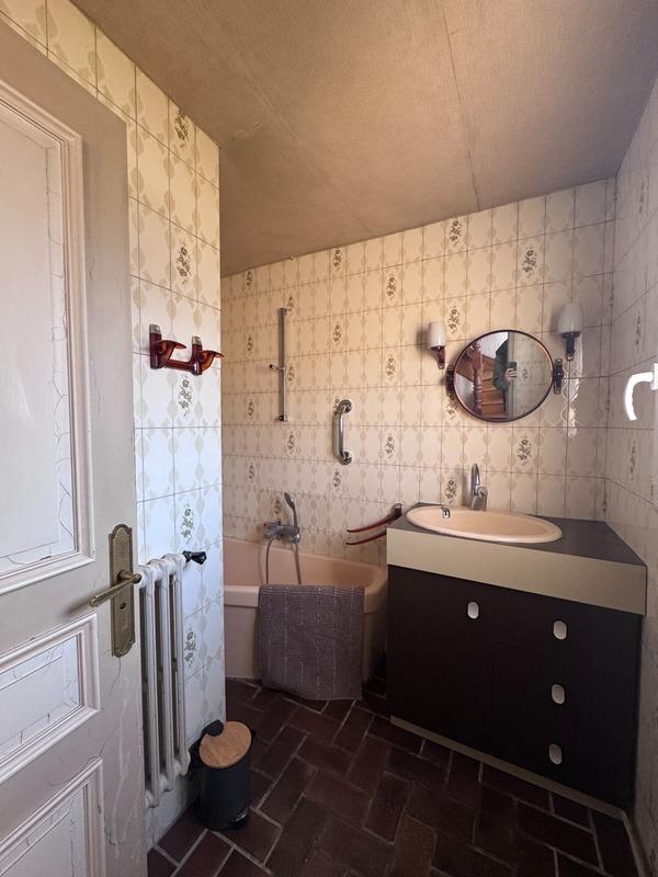 Maison - 145 m² - 4 pièces