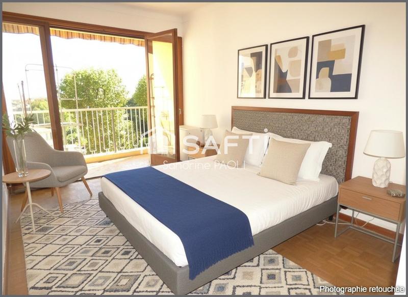 Appartement - 98 m² - 4 pièces