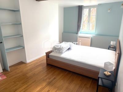 Maison - 84 m² - 3 pièces