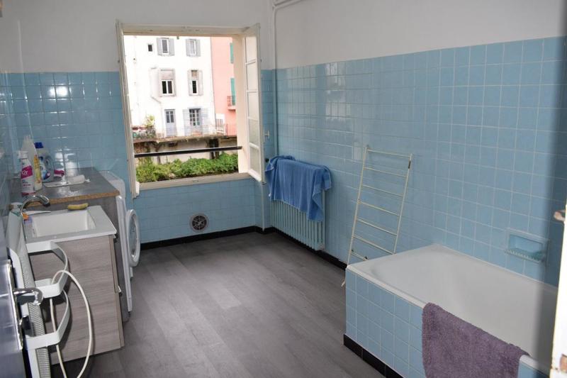 Maison - 172 m² - 8 pièces