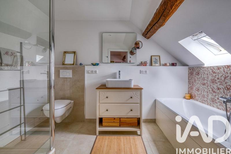 Maison - 166 m² - 6 pièces