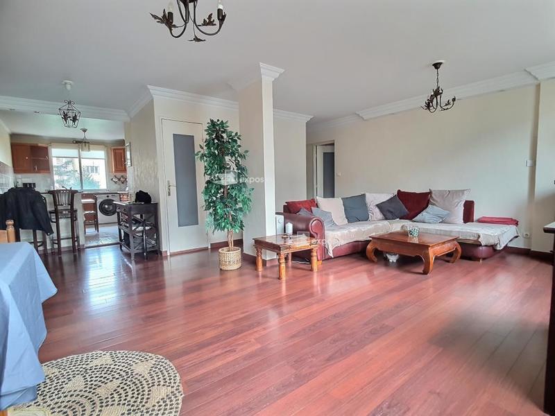 Appartement - 89 m² - 4 pièces