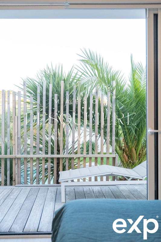 Villa - 220 m² - 7 pièces