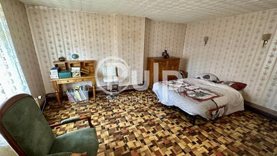 Maison de ville - 89 m² - 6 pièces