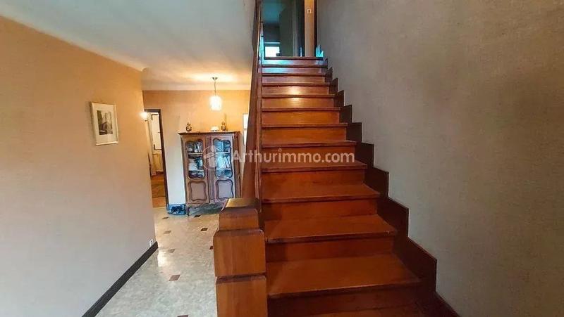 Maison - 143 m² - 6 pièces