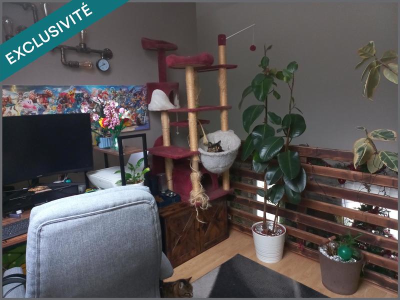 Maison - 93 m² - 4 pièces