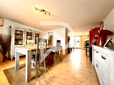 Maison - 140 m² - 4 pièces