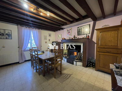 Maison - 141 m² - 6 pièces