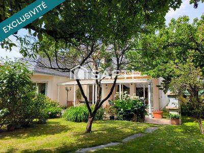 Maison - 265 m² - 7 pièces