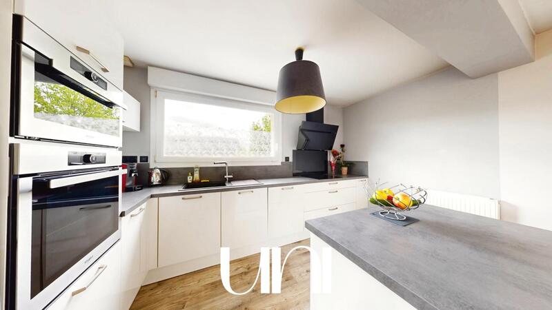 Maison de ville - 83 m² - 4 pièces