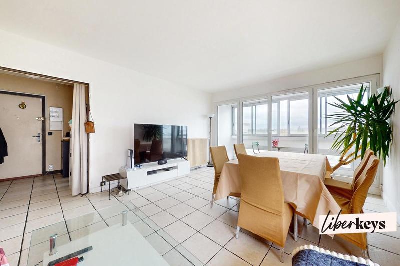 Appartement - 80 m² - 4 pièces