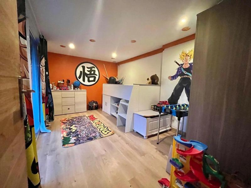 Maison - 145 m² - 6 pièces