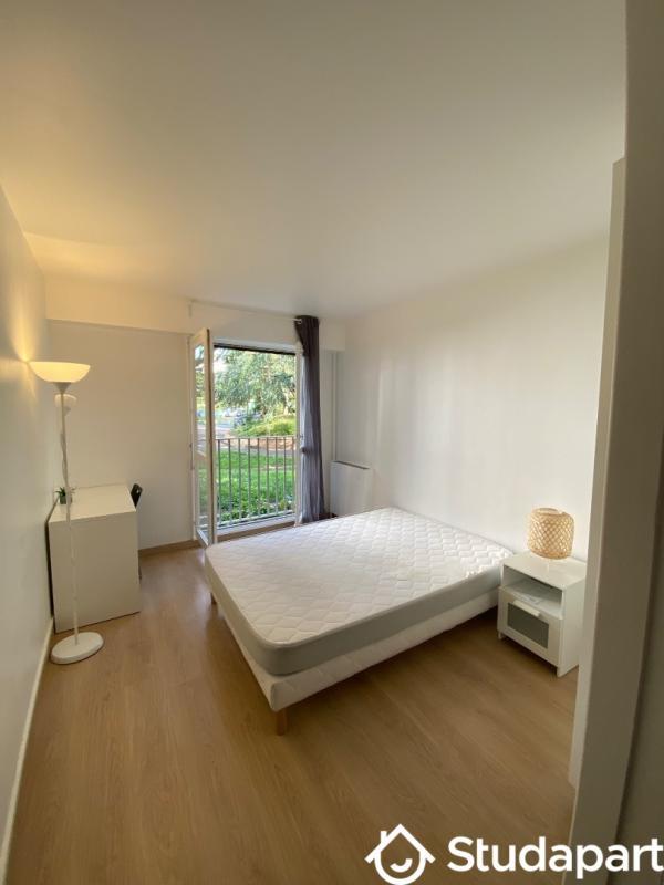Chambre - 13 m² - 1 pièce