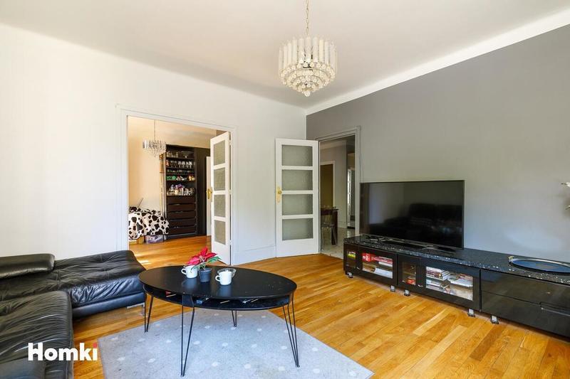 Appartement - 111 m² - 4 pièces