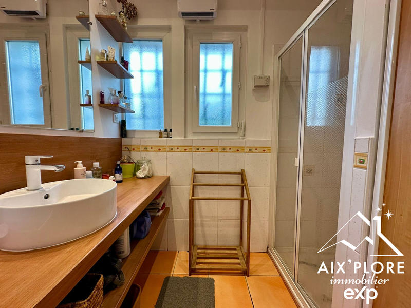 Appartement - 84 m² - 4 pièces