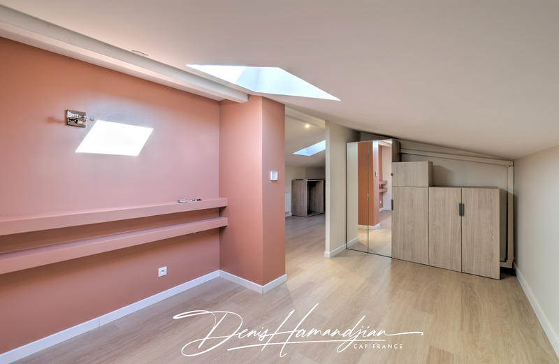 Maison - 123 m² - 5 pièces