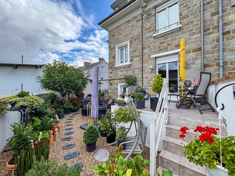 Maison - 142 m² - 6 pièces