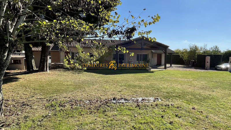 Maison - 137 m² - 6 pièces