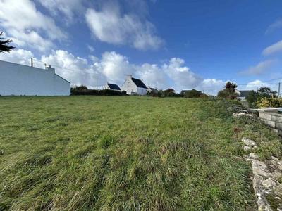 Terrain constructible - 1 560 m²