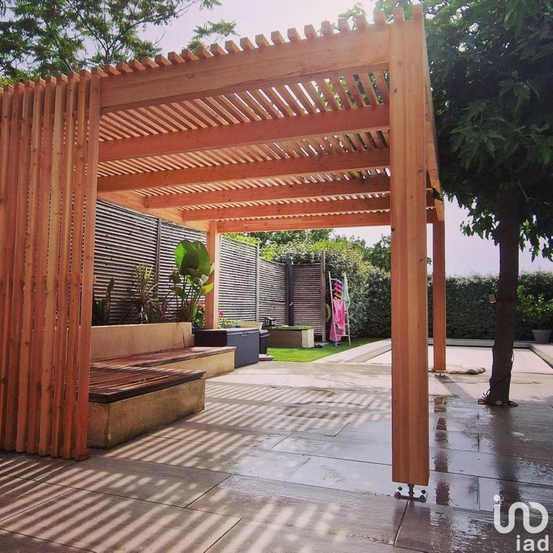 Local commercial - 200 m²