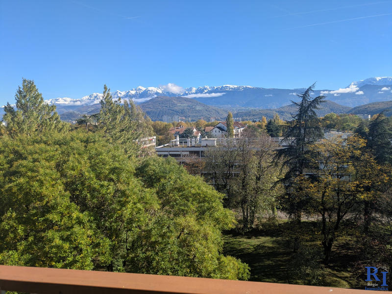 Appartement - 87 m² - 4 pièces