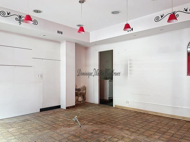 Immeuble - 70 m² - 6 pièces