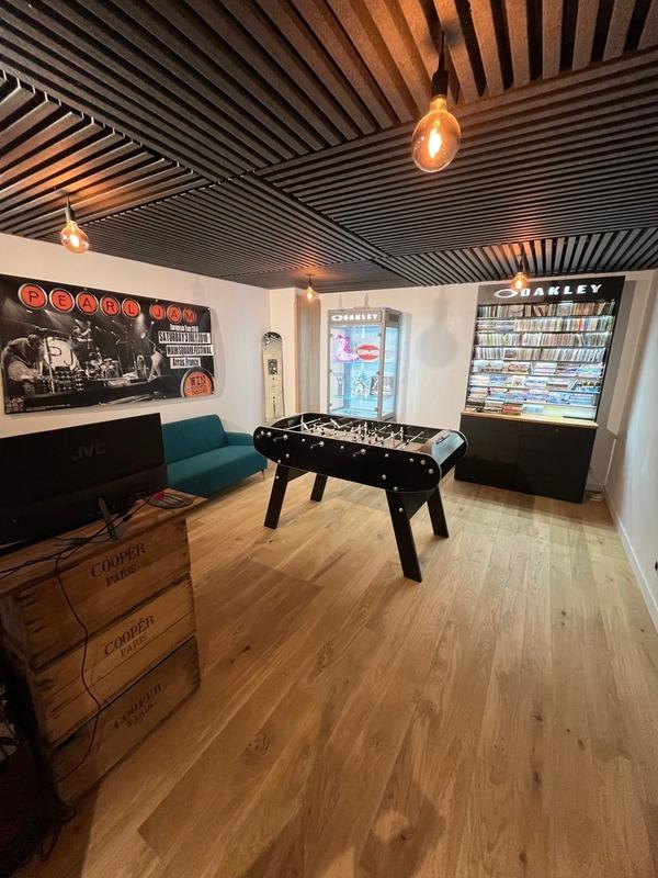 Maison - 213 m² - 7 pièces