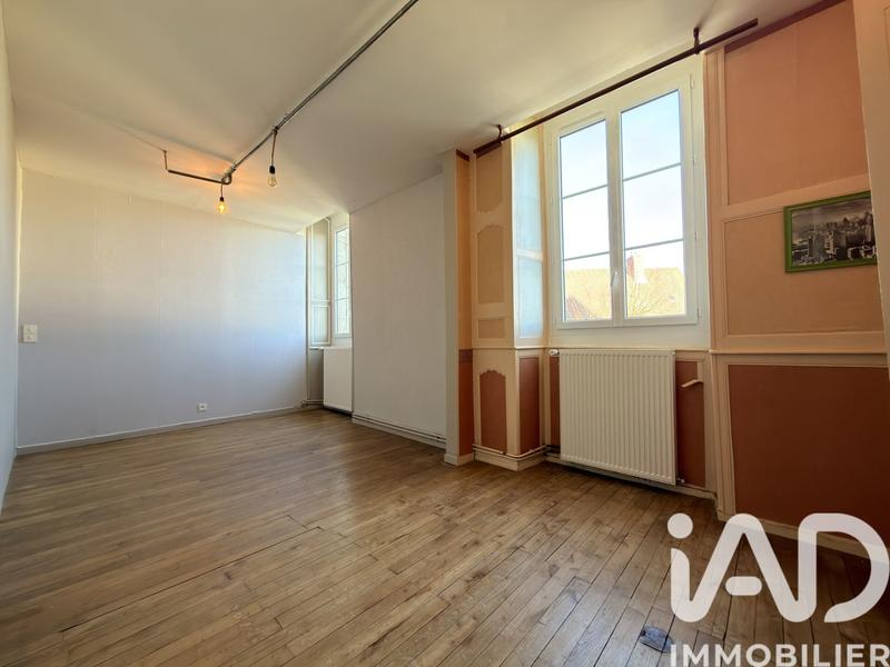 Maison - 180 m² - 7 pièces
