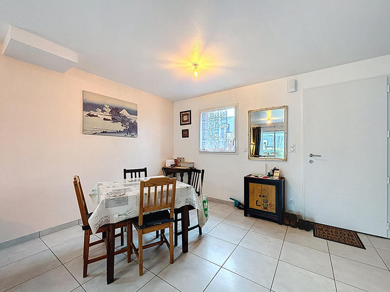 Maison - 93 m² - 4 pièces