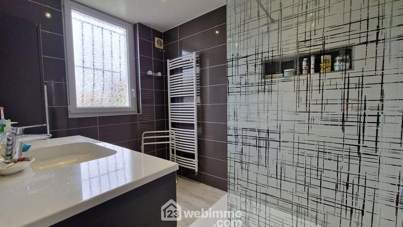 Maison - 117 m² - 5 pièces