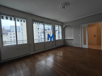 Appartement - 77 m² - 3 pièces