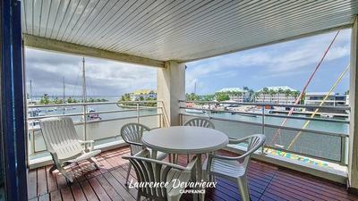 Immeuble - 1 130 m² - 22 pièces